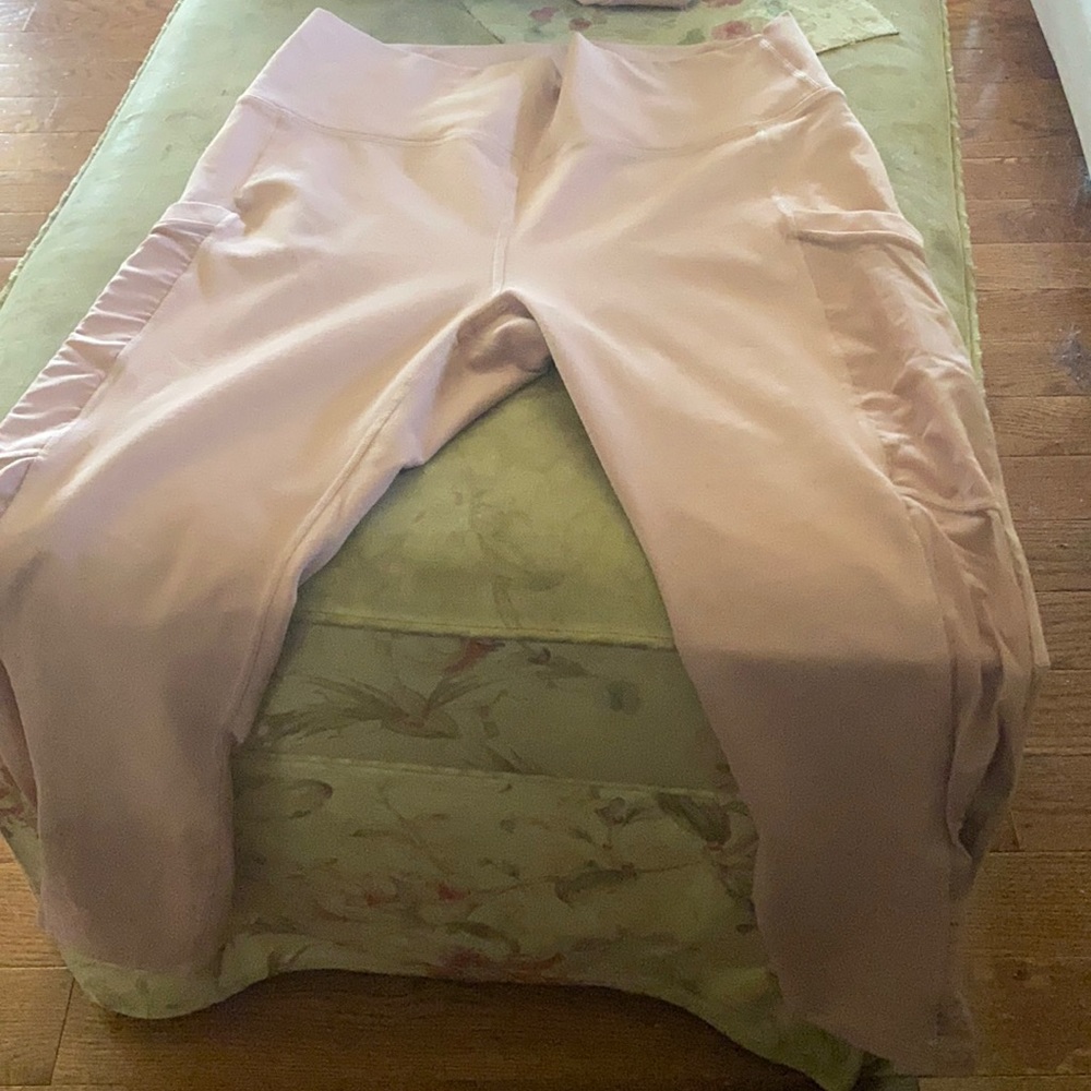 Fabletics leggings